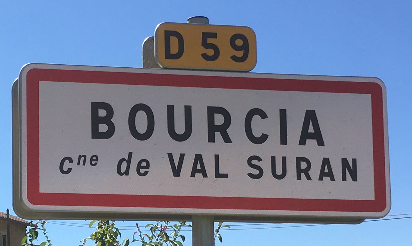 Panneau d'agglomération Bourcia
