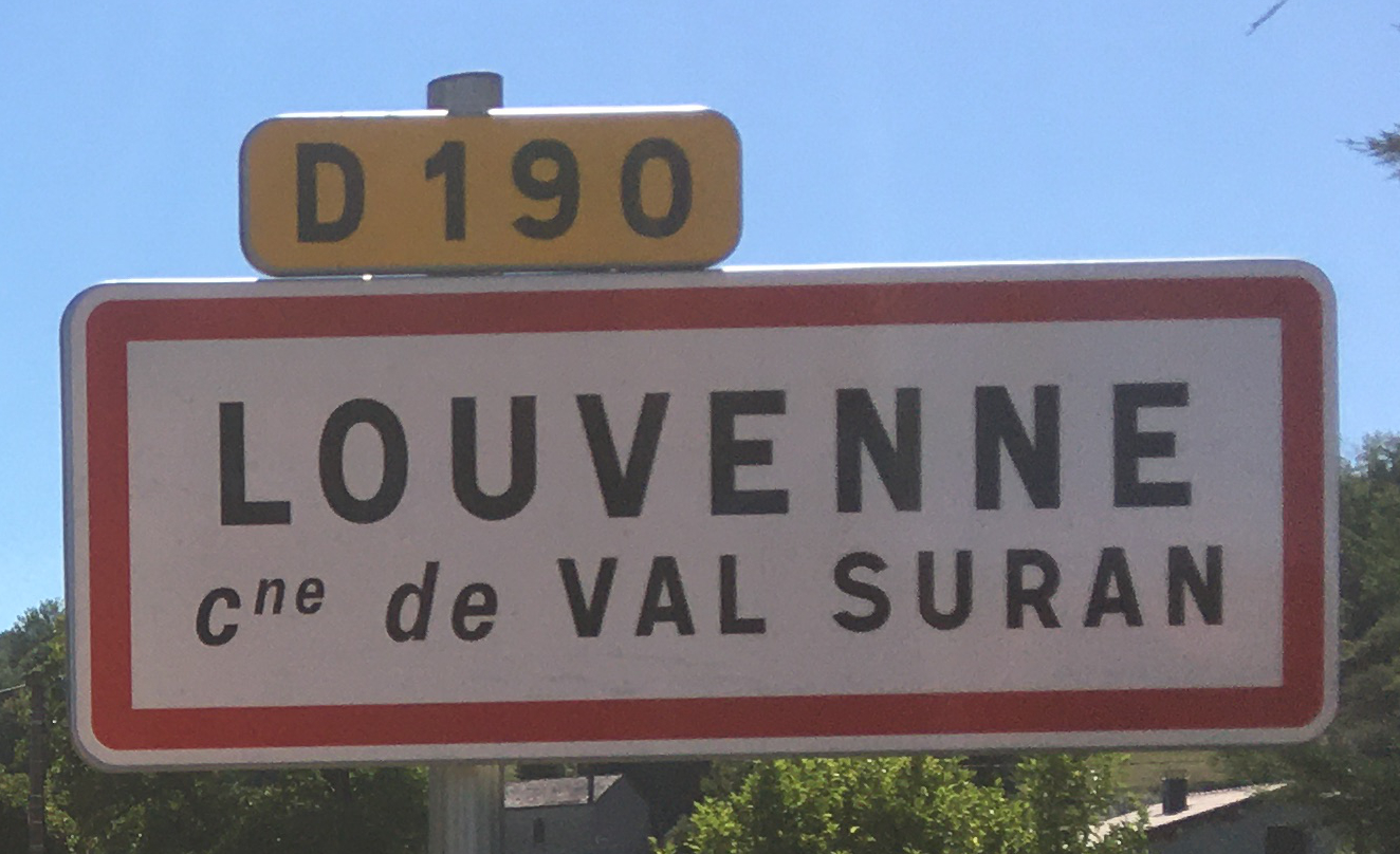 Panneau d'agglomération Louvenne